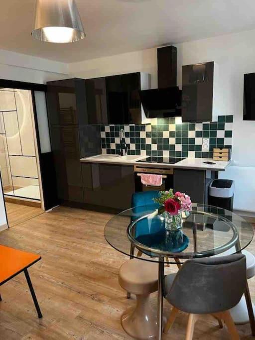 Les Pyou-Pyous Apartment น็องซี ภายนอก รูปภาพ